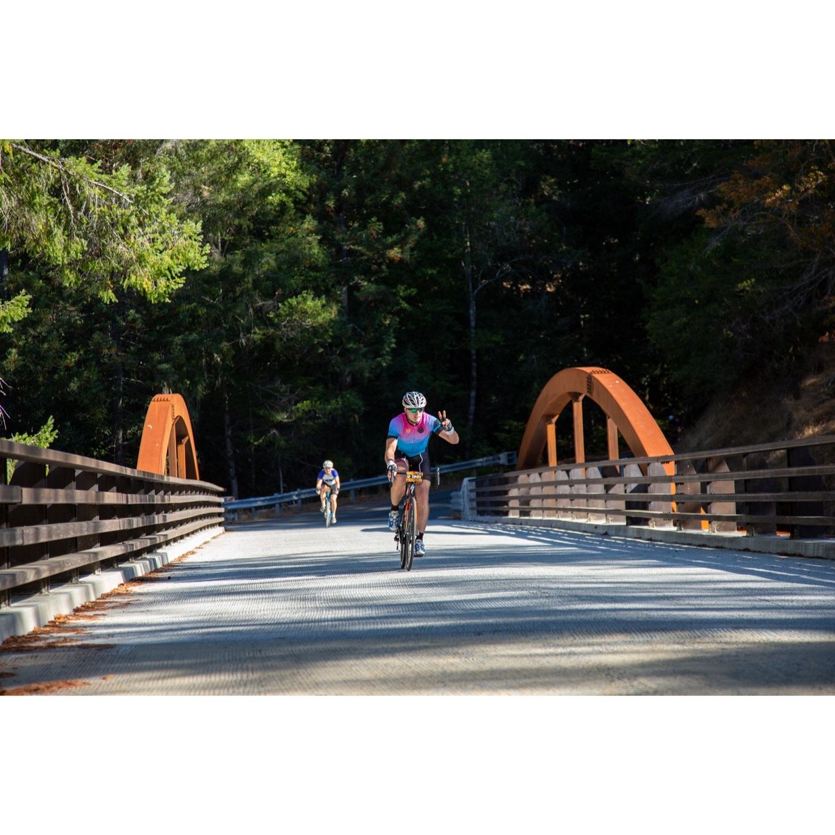 We’re making room for 2020 merchandise! Check out store.bikemonkey.net for deals on all apparel and accessories from your favorite bike races, including these rad sunset-fade LGF19 kits by Biemme. Start your winter training in style! 🚴🏻‍♂️🗻