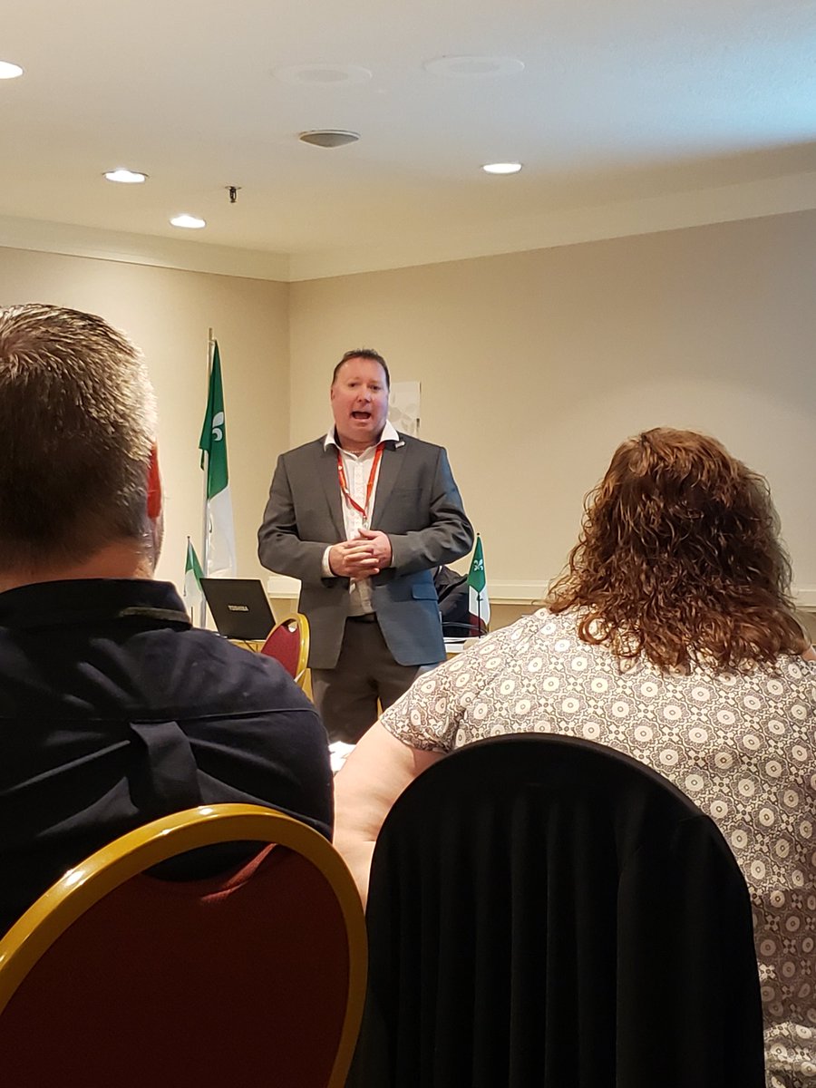 Éducation Permanente tweet media