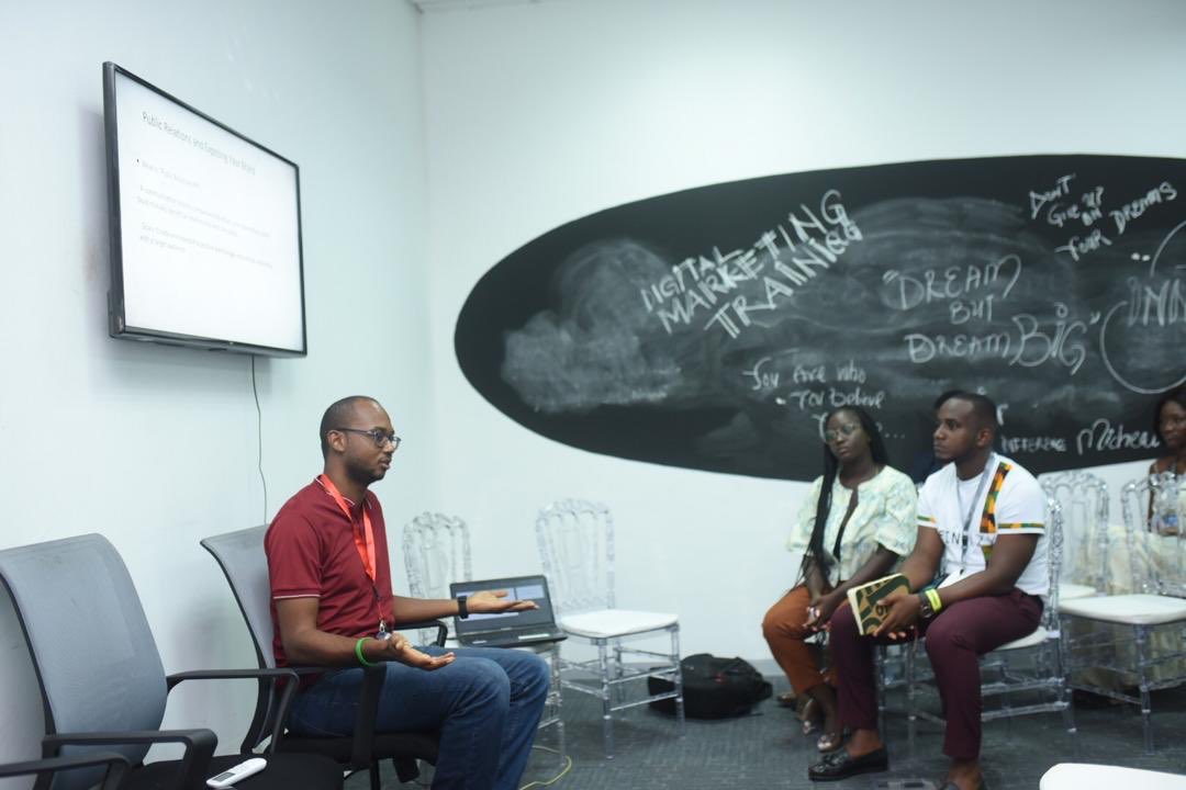 TechInGhana's tweet image. #TechinGh19 
Finally our parallel  break out sessions led by @gregoryomondi @GSMAi @Stark_Osae @jakuuire @TechNovaGh @LeticiaBrowne @pk_sage @stingg_