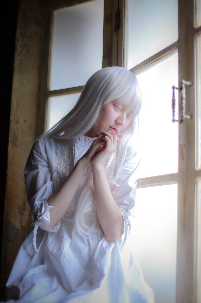 SOUND HORIZON 4th Story Album Elysion~楽園幻想物語組曲~

엘📖 <a href="/pochy__/">포치</a>
사진📸 <a href="/taetaetae_ni/">피카/탠</a> 

꼭꼭 가고싶던 촬영 함께 해줘서 고마워요😘