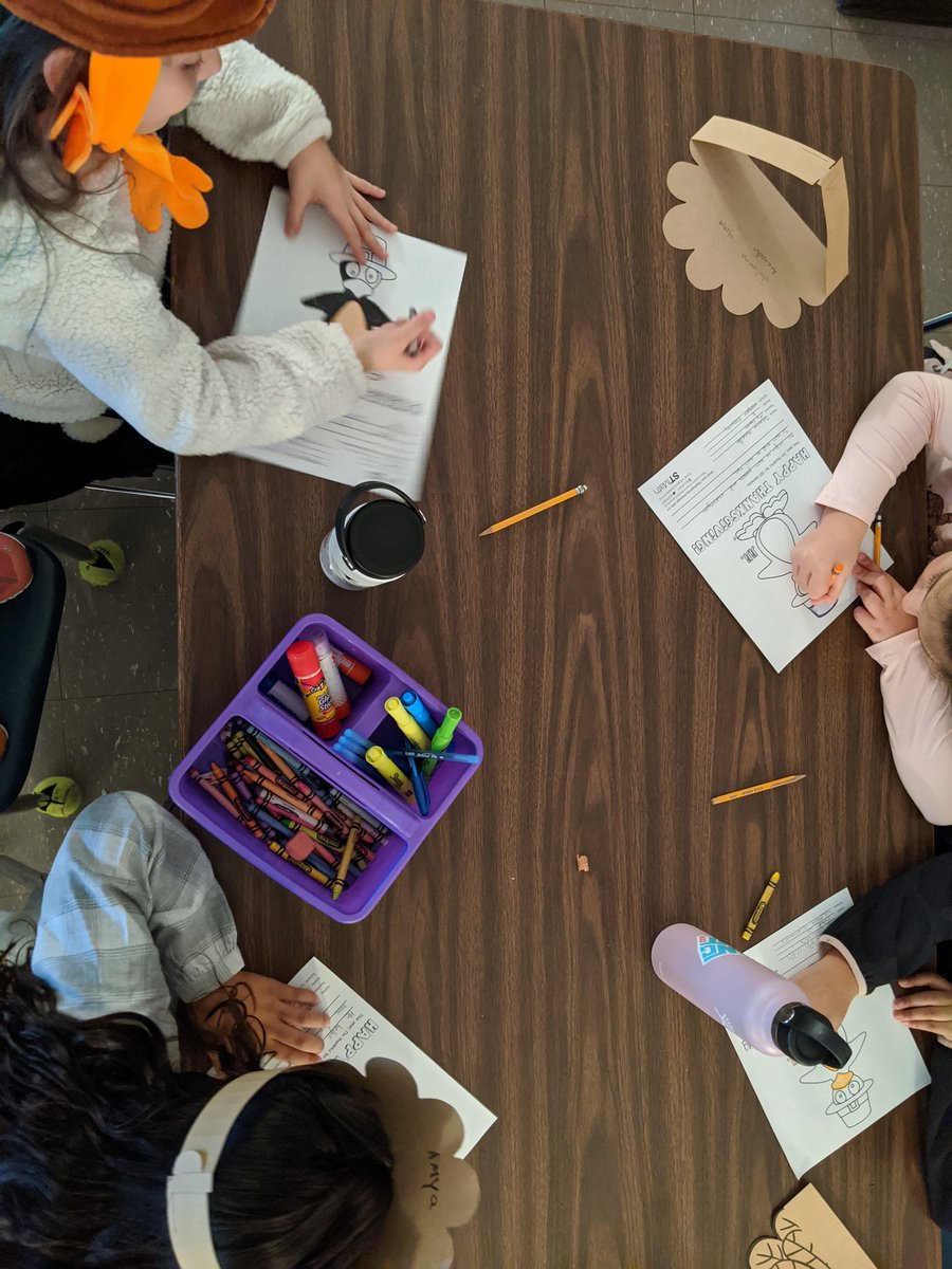 WESMath1's tweet photo. Students in Mrs. Godson's and Ms. Connors' class are thankful for JiJi. @STMath @Mass_STEMHub #gojijigo #STMathMA https://t.co/4htL0qmR32