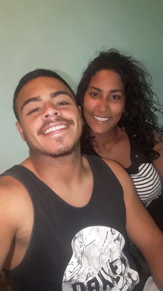 marcosinfinity9's tweet photo. Ela é o amor da minha vida ela 💑😍

#teamomuito❤

@aquelacor https://t.co/Ywne5G1xtG