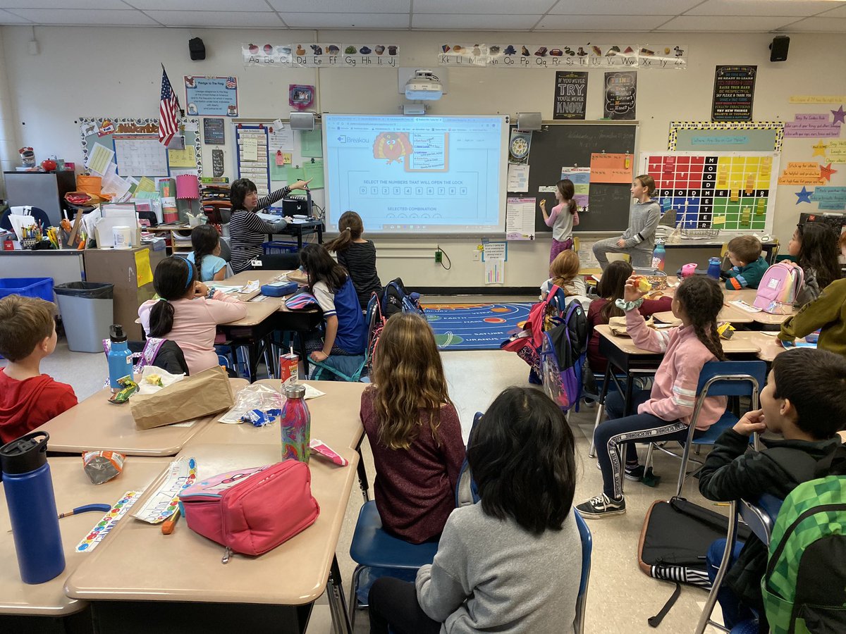violasecond's tweet photo. 2 Posto broke out with the help of Carly and Natalya from @jbutler3rd @breakoutEDU @ViolaAchieves https://t.co/hy9DuZHwsH