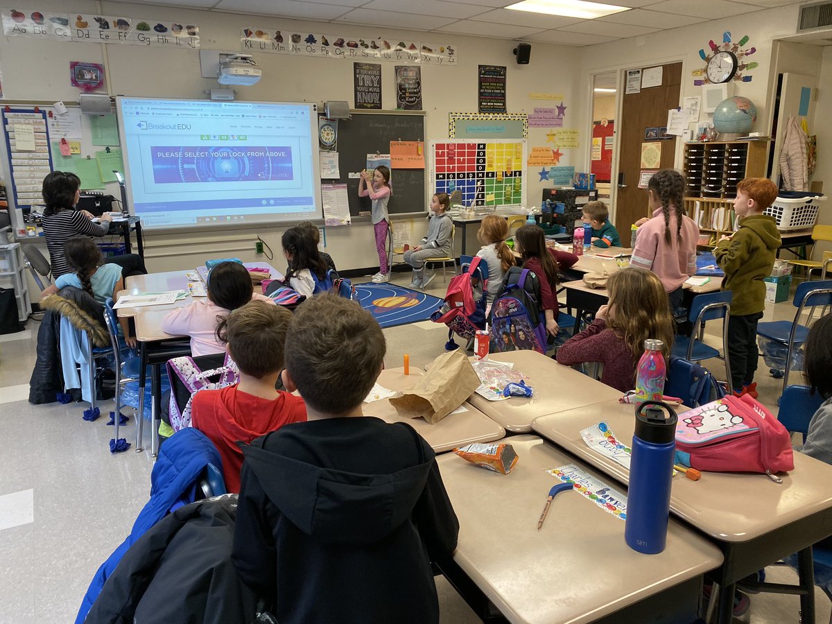 violasecond's tweet photo. 2 Posto broke out with the help of Carly and Natalya from @jbutler3rd @breakoutEDU @ViolaAchieves https://t.co/hy9DuZHwsH