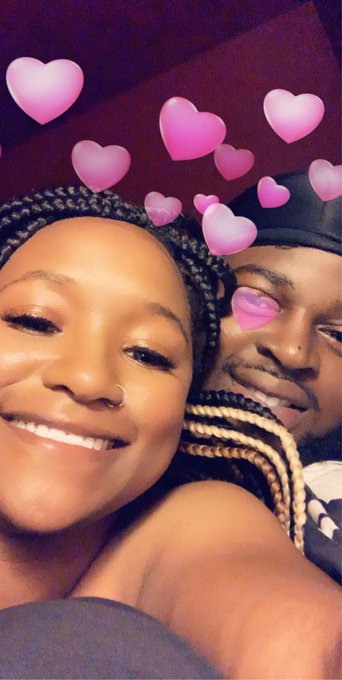 Watch your fav aquarius ♒️'s leaked NSFW photo on TwXstars