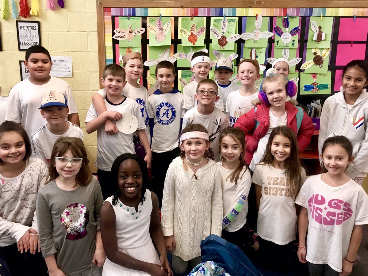 Thankful for all the members of room 38! Happy Thanksgiving!