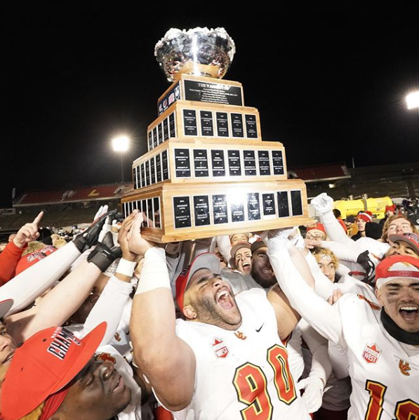 TheHubCalgary's tweet photo. #Repost @Dinos_Football 🏈
Congratulations on bringing the #VanierCup back to #YYC! 🏆 @TheHubCalgary is a proud sponsor of @UCDinos. Keep up the great work, team! #GoDinos https://t.co/6ldo0NyrZ8