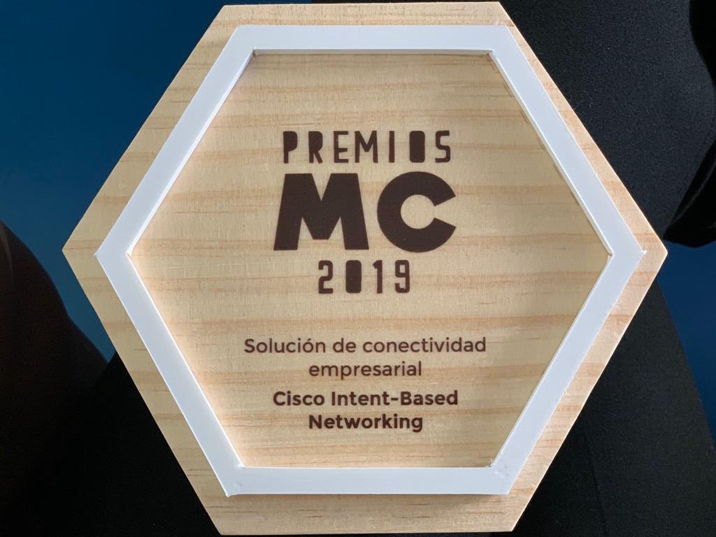 AVilamitjanaP's tweet photo. Today is a great day for @cisco_spain being awarded for Intent Based Network by @MuyComputerPRO media #WeAreCiscoComms #networking #Enterprise #digitaliza @markpatt @santiagosolanas #ciscosouth #ciscobluewave https://t.co/S1qEUlbuWi