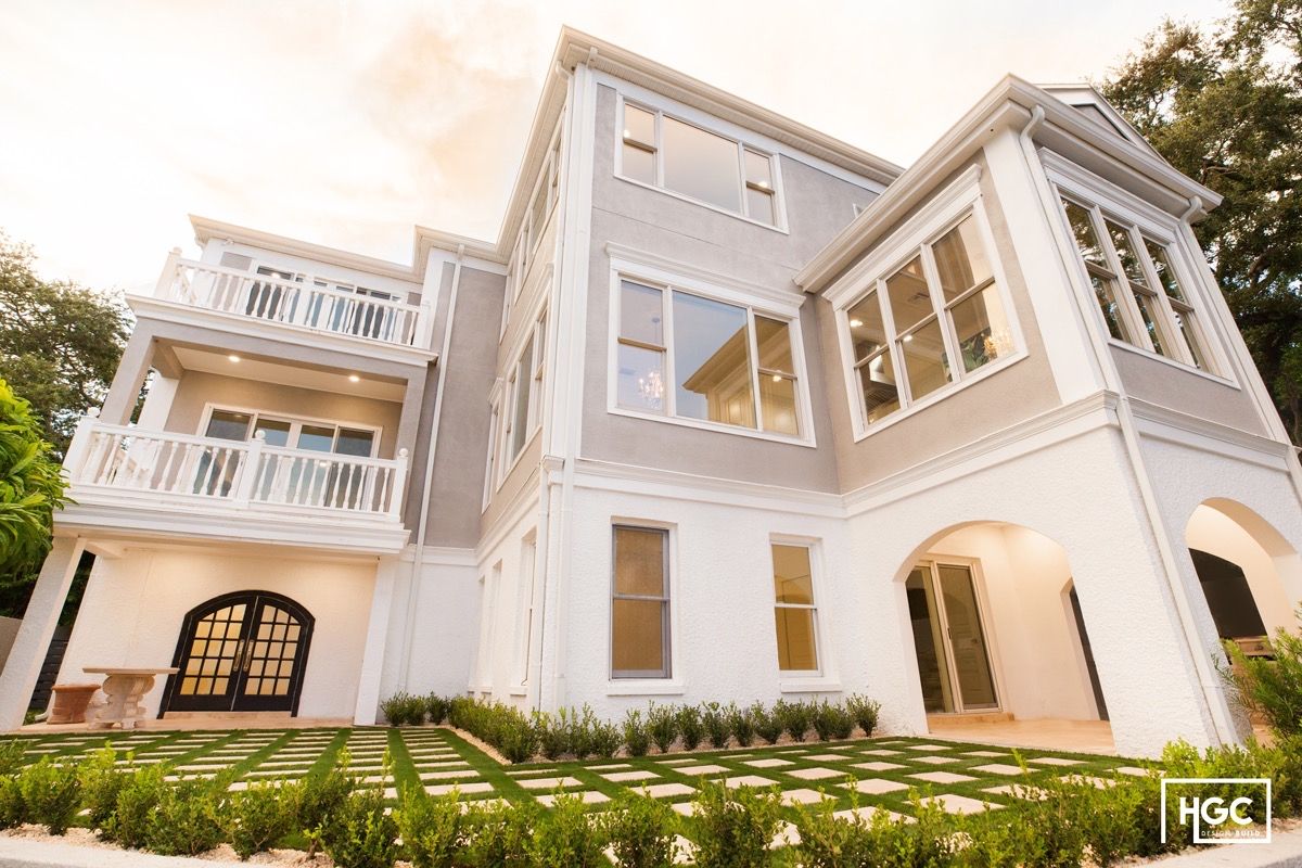 HGC_Designbuild's tweet image. The Thanksgiving dinner happening here comes with quite the view.  Happy Thanksgiving from our team! We hope tomorrow is a day full of good food, family and friends 🥂!