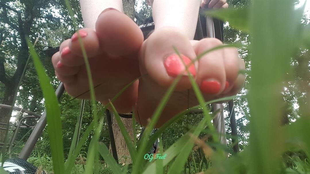 ogfeet's tweet photo. sativasounds... https://t.co/kNANsZaT3Q RT plzz
#lovefeet #footfetishgroup #ogfeet #prettyfeet #feet #barefeet #ogfeetgang #ogfeetcommunity #ogfeetgirls https://t.co/aWFNUVPeGT
