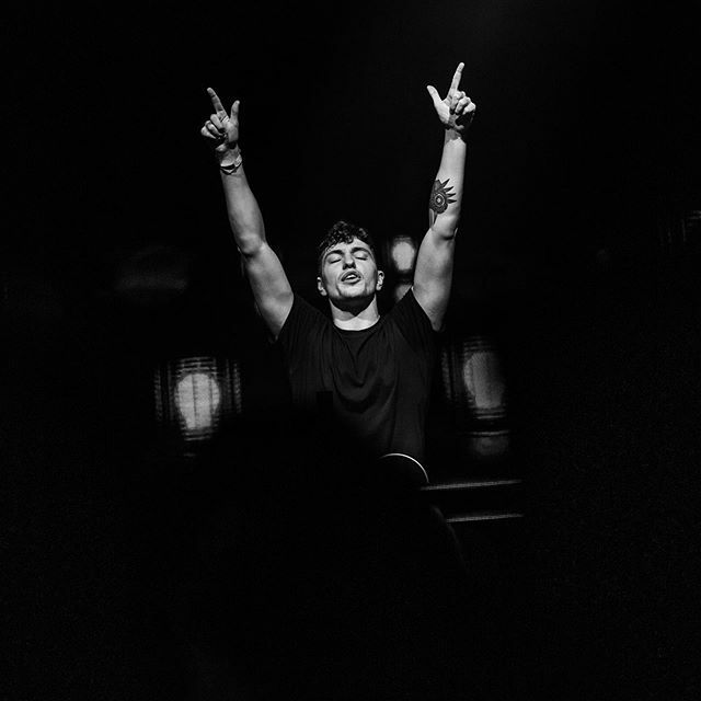 Lost in the moment. #hardstyle 📸: <a href="/rossumedia/">Rossumedia</a> ift.tt/2soc1XZ