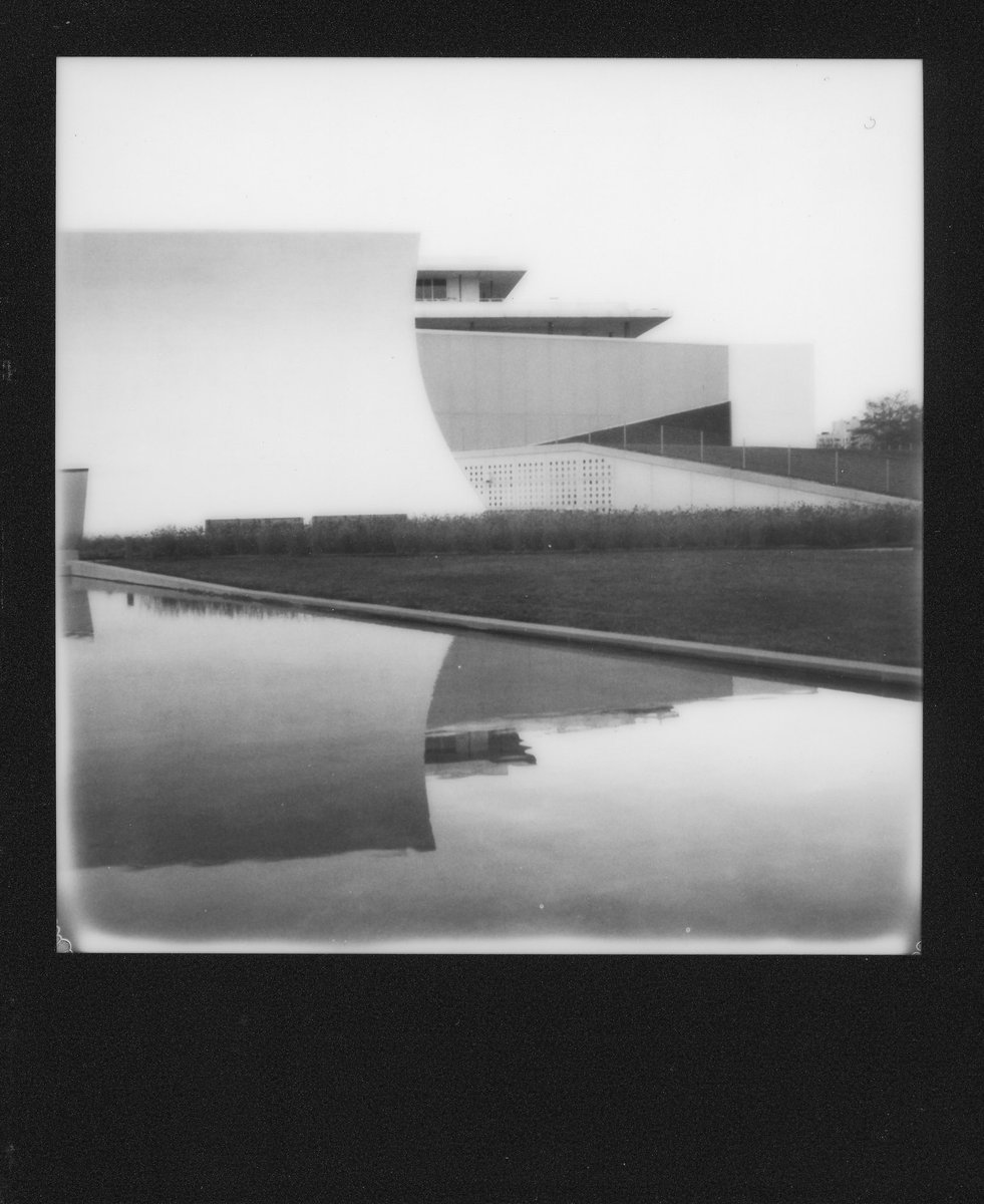 StephaneChongCH's tweet image. The REACH at the Kennedy Center
#polaroidoriginals #instantfilm #mintcamera