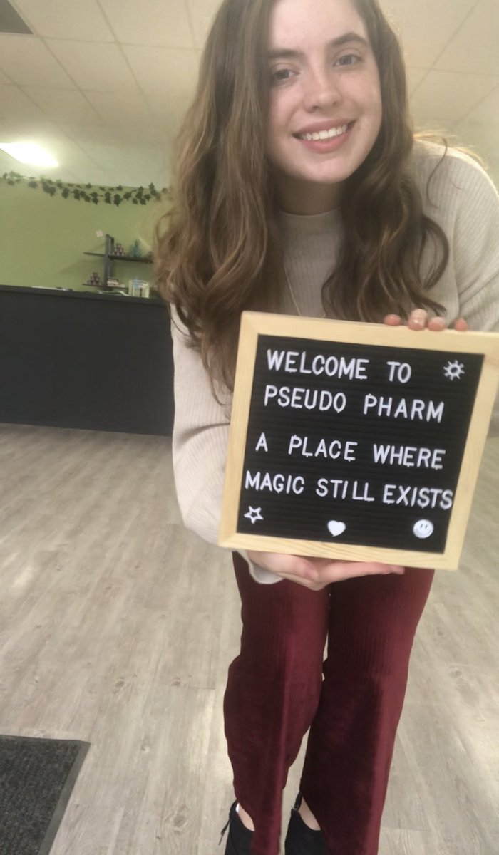 Come see me today until 5pm at Pseudo Pharms! If you can’t make it at 5 don’t worry we are open everyday from 10am-9pm!! #CBD #BlackFriday #CBDbuds #cbdbenefits #cbdflowers #cbdhealth #CBDjoints #cbdlife #Marketing