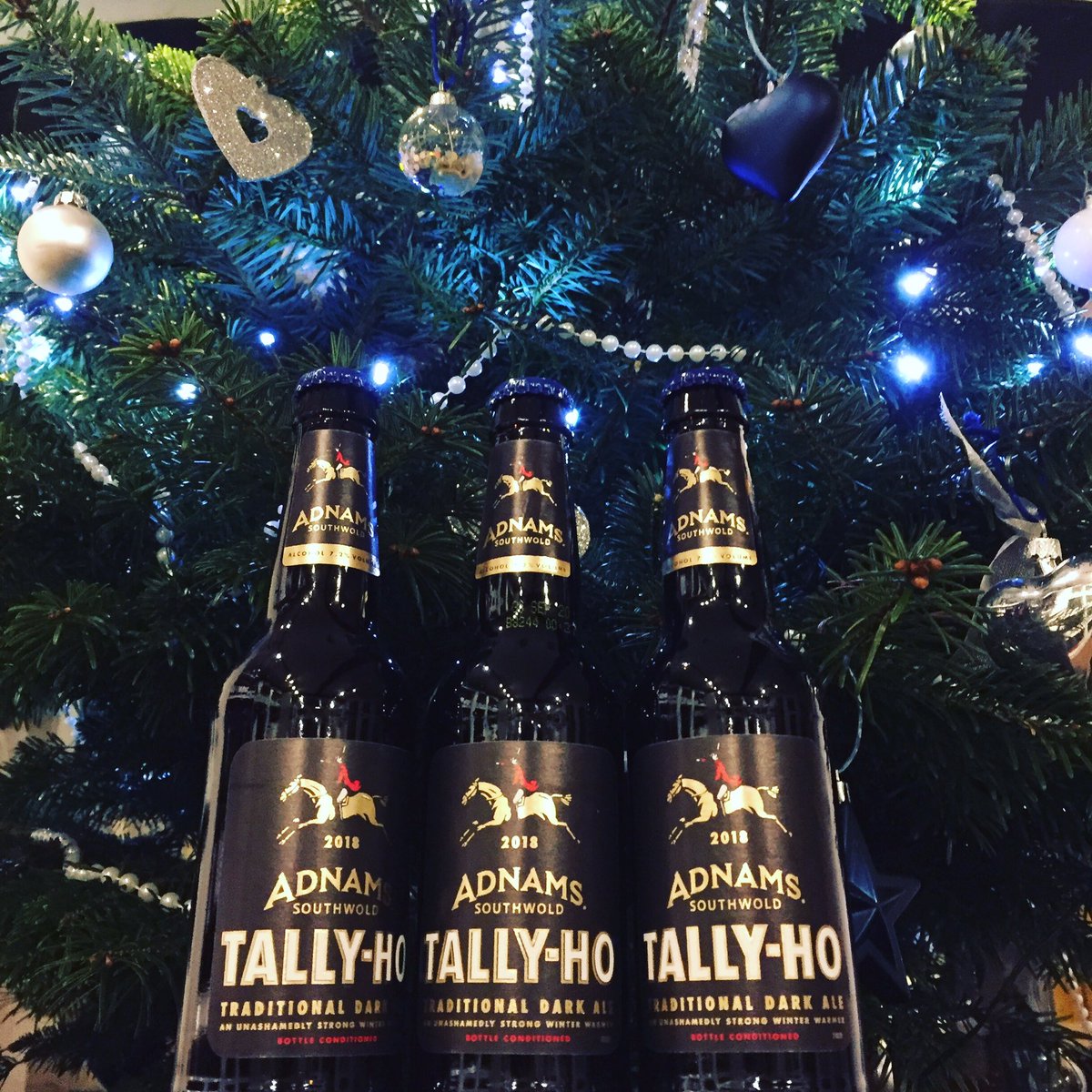 Tally-Ho!! 🐎🐎 we have this lovely barley-wine style beer on offer at the moment at 6 bottles for just £10!! Wether you’re looking to make Christmas pudding or just fancy a lovely dark ale, this is for you 🐎 🥳🎄 

#tallyho #darkale #barleywine #christmas #christmaspudding