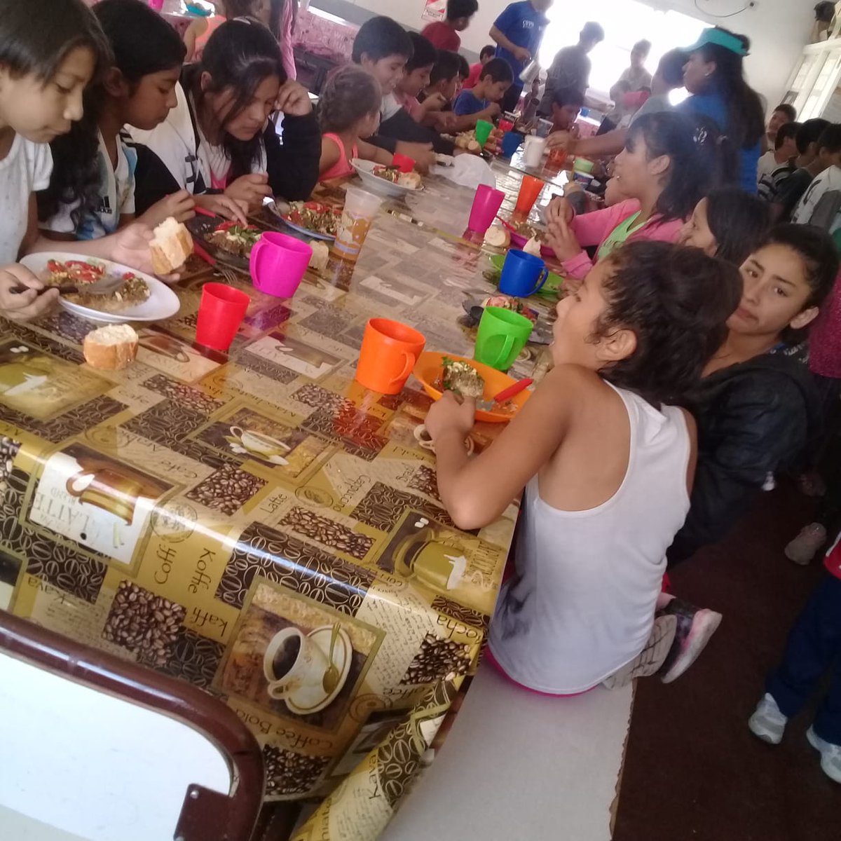 Jesi232323's tweet photo. Plan Alimentario Salteño,  Escuela Leopoldo Lugones. 
@fguillesaavedra @rubem_dario29 @artydance23 @patriciapinasco @UrtubeyJM @SaltaEduca2030 @MEducacionSalta https://t.co/Qn0iFaB4Hr
