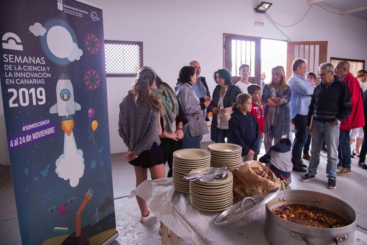 cienciacanaria's tweet photo. Ciencia a fuego lento en #Fuerteventura #SCIC19
El Potaje Científico de Canarias y el Concurso de Potaje de Semillas majoreras, hitos consolidados entre las actividades de las Semanas de la Ciencia y la Innovación en Canarias https://t.co/zBxET4xOxj https://t.co/RlVTAXqmHp