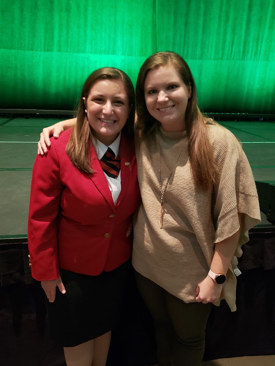 virginiafccla's tweet photo. #VAFCCLA is proud of our @NationalFCCLA Vice President of Membership (@FCCLAMembership) from Eastern View High School (@evhsFCCLA) and how she represented us at the #FCCLA National Fall Conference in Dallas, Texas! Thanks also to her chapter adviser, Ms. Laura Butcher! #2019NFC https://t.co/ZILkkXyafI