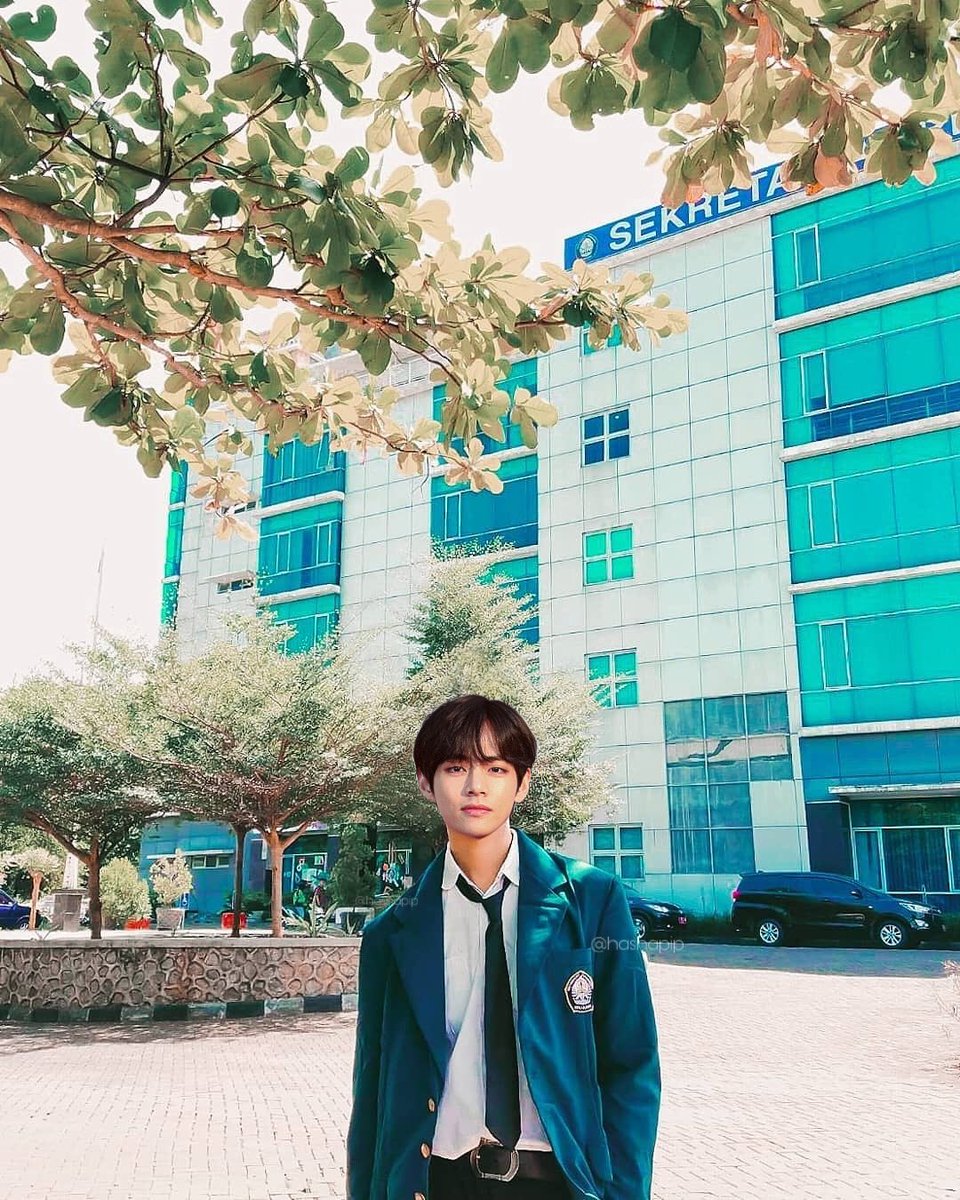 labalabamelotot's tweet photo. “Beb, fotoin bentar!”
-kth

Taehyung undip #taehyungundip #taehyung #vbts v #unchdeep unchdeep mphi empi tetet taetae https://t.co/xmK2kHgXci