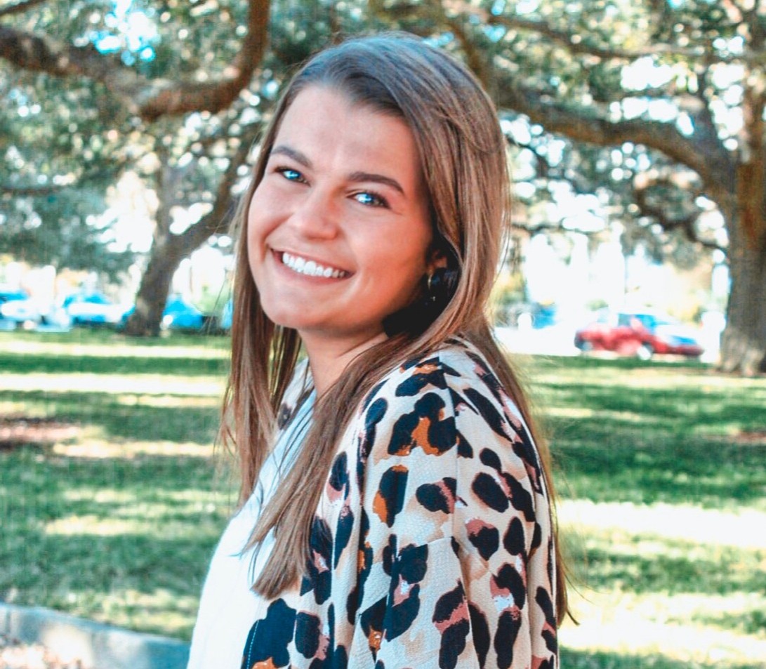 coulterwebpros's tweet photo. “PR has given me the opportunity to speak up for the businesses I have worked with- to establish their name and find their voice in this hectic world." - our newest team member @sarahpaige0914✨⁣⁣

Learn more about us: https://t.co/SGdXiuhBDE⁣

#prpro #prgirl #publicrelations https://t.co/6styRQXMEG