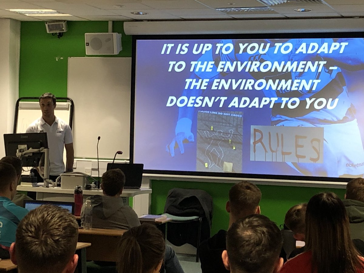 Professor Paul Comfort (@paulcomfort1975) on Twitter photo Great turnout for the <a href="/uksca/">UKSCA</a> Regional Workshop <a href="/SalfordUni/">University of Salford</a> ~50 people in attendance. First up <a href="/coachdownes/">Paul Downes</a> from Auckland Rugby 🏉 Great turnout for the <a href="/uksca/">UKSCA</a> Regional Workshop <a href="/SalfordUni/">University of Salford</a> ~50 people in attendance. First up <a href="/coachdownes/">Paul Downes</a> from Auckland Rugby 🏉