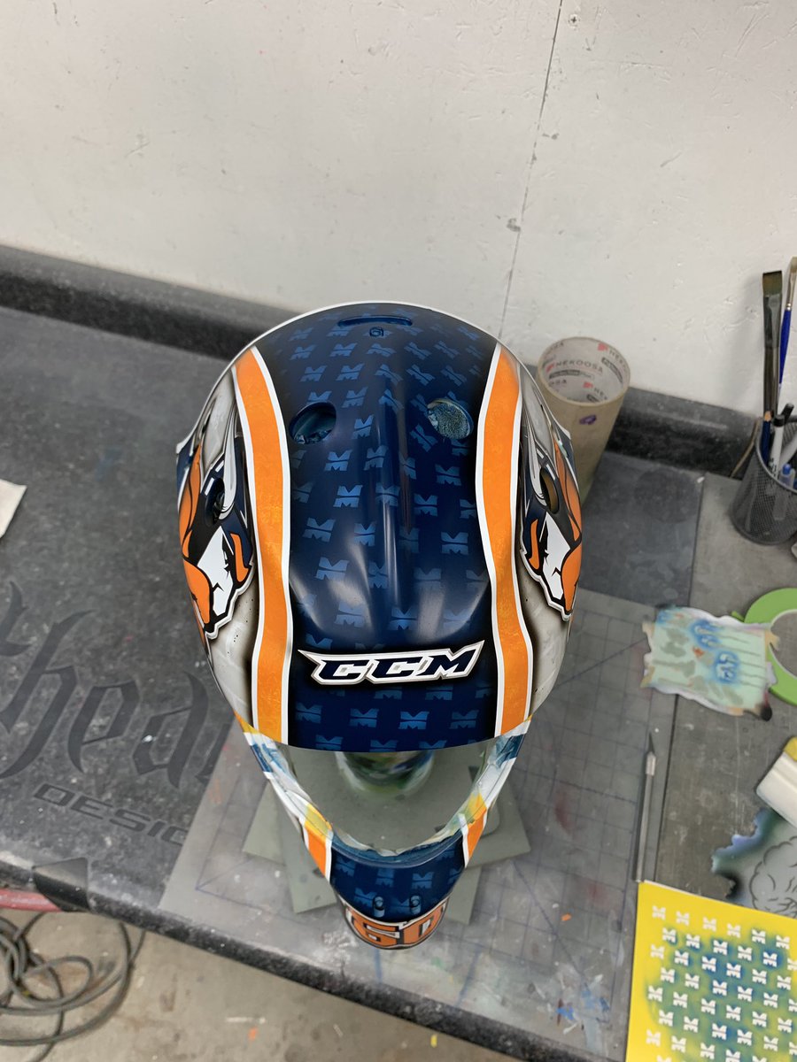 HelmetHead_D's tweet image. Great morning on the @Midland_Hockey mask. Time to bring it to life. Stay tuned!!!! #NoWhiteBuckets #HHdFamily