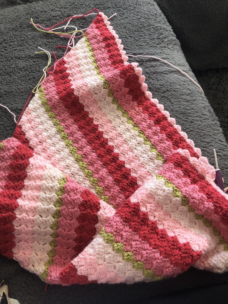 crochettheloop's tweet photo. Learn to crochet Cornerto corner @ThePackhouse Farnham Sat 25th January! Refreshments included! #FarnhamFriends #FarnhamFleet #TheGuildfordMag #surreylive #SurreyMummy #Alton #Cobham_oxshott #TweetClaygate #livingkt22 #SurreyHills #Crochet #lovecrafts https://t.co/pxuYSlQf2r https://t.co/Pj7dXOMypw