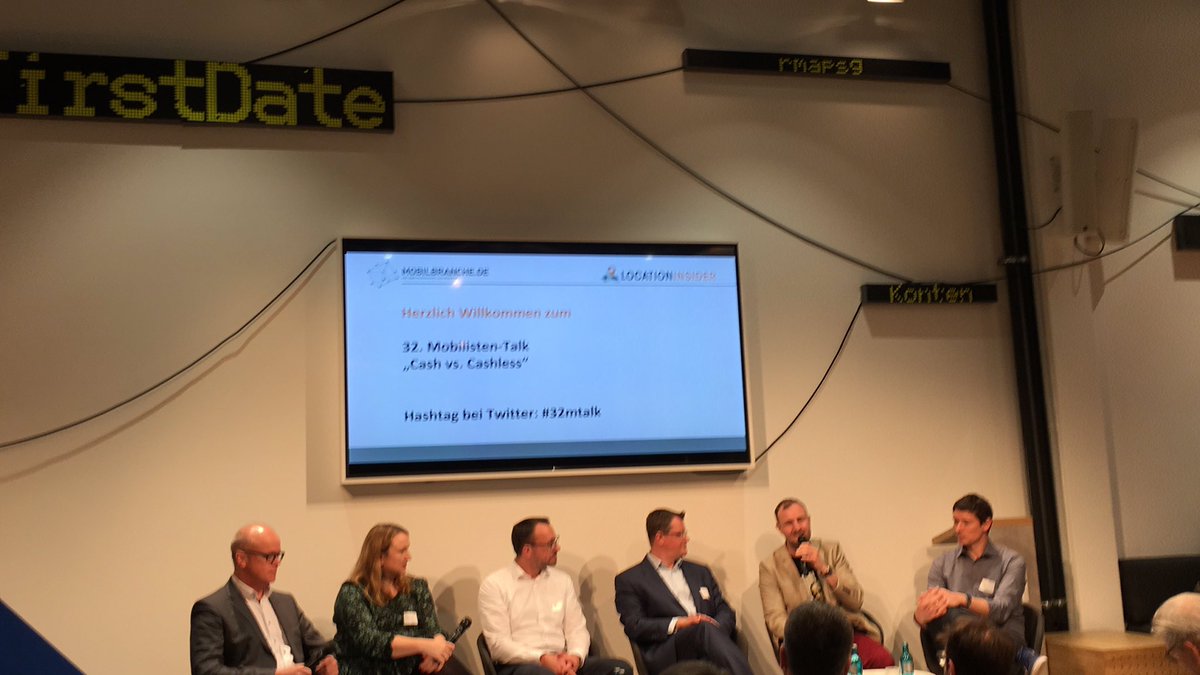Björn Wendorff (@bjowen_de) on Twitter photo Panel „Cash vs. Cashless“ #32mtalk - u.a. Mit <a href="/handelsverband/">Handelsverband HDE</a> <a href="/MastercardDE/">MastercardDE</a> <a href="/MPetzold_/">Markus Petzold</a> #payment Panel „Cash vs. Cashless“ #32mtalk - u.a. Mit <a href="/handelsverband/">Handelsverband HDE</a> <a href="/MastercardDE/">MastercardDE</a> <a href="/MPetzold_/">Markus Petzold</a> #payment