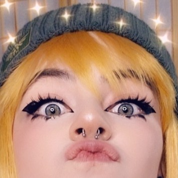 Watch Rusty Fawkes's leaked NSFW photo on TwXstars