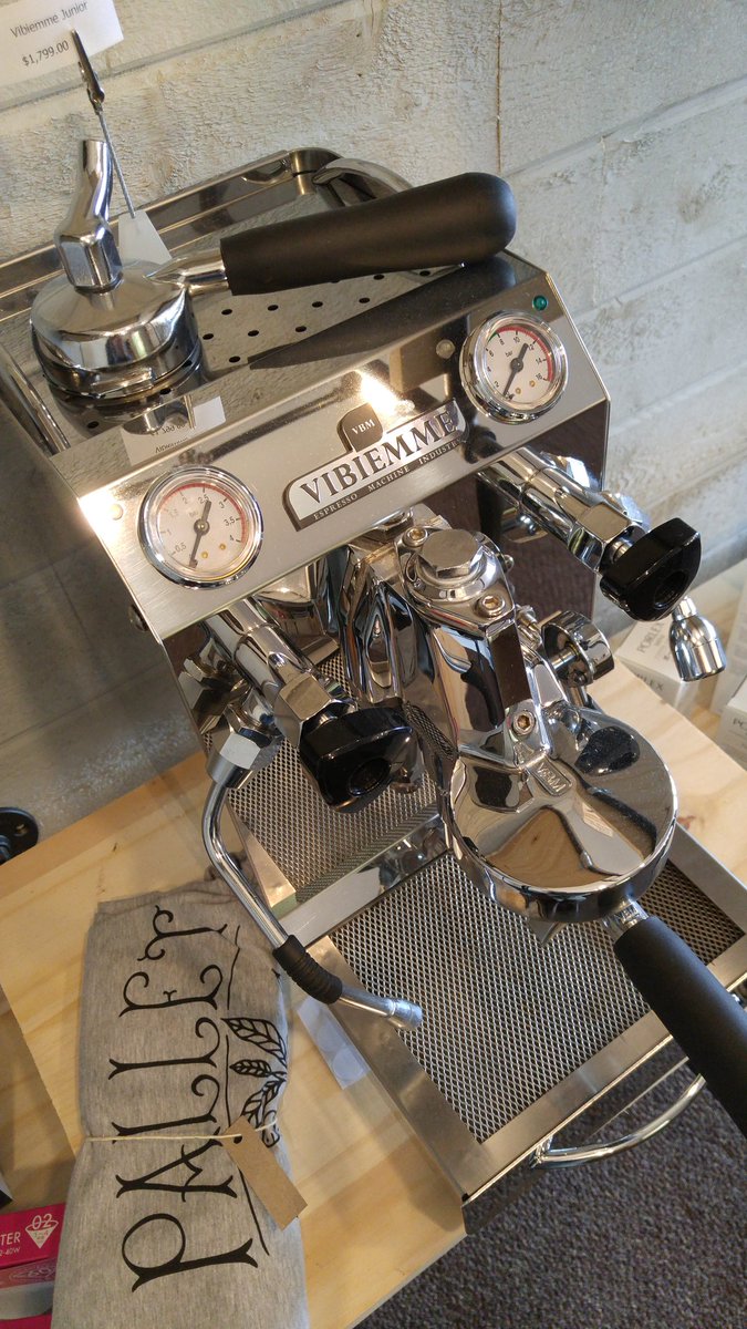VanEastVillage's tweet image. Espresso machine porn. 😛☕ @espressotec If you're thinking of a fancy new machine, this is your destination. #coffee #espresso #yvrcoffee On Clark Street, not far from the hood. #hastingssunrise #vancouver