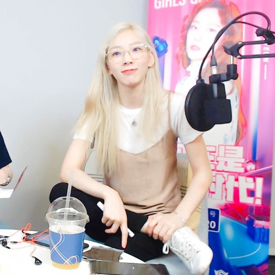 zjhrqpyxgs0511's tweet photo. my love #TAEYEON https://t.co/6KsgqOPf9c