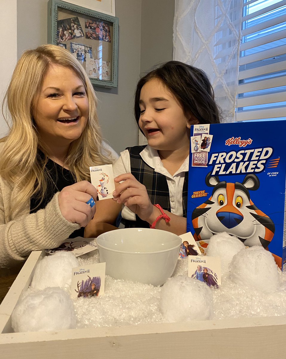 GeanineCilenti's tweet photo. #Ad Magical winter flurries are coming to our kitchen tables via specially-marked boxes of @KelloggsUS @FrostedFlakes. Look inside to find one free #Frozen2 tattoo & see @DisneyFrozen 2 in theaters now! Collect all four! Visit https://t.co/xpbeC4h2Jr #BringMagicToBreakfast https://t.co/WiIb6VzgG5