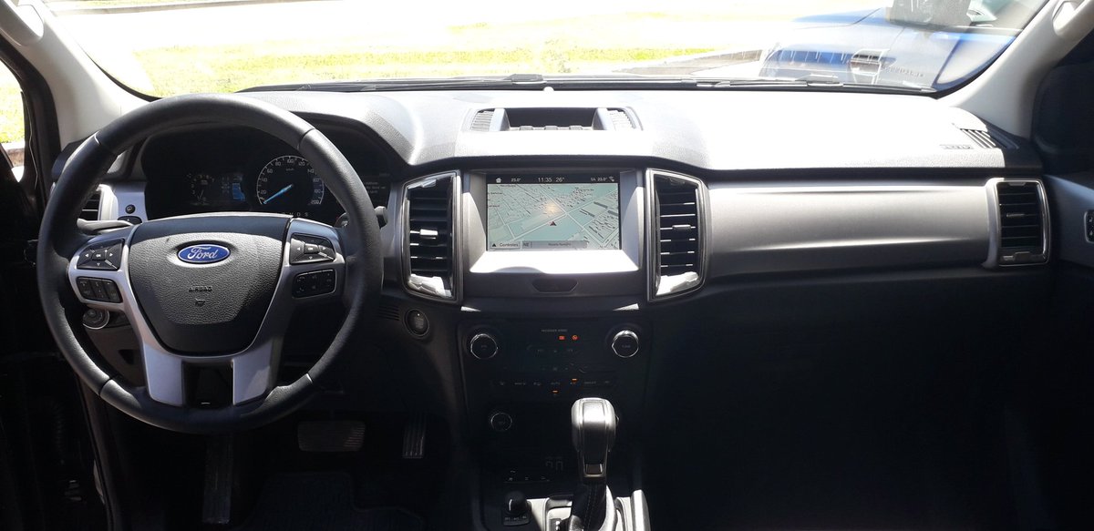 danielperriard's tweet photo. Hoy probamos la nueva #Ford #Ranger en #Giorgi #RangerExperience
3 motorizaciones
N 2.5 L 166 CV
D 2.2 L 160 CV
D 3.2 L 200 CV
Trans. Autom. Secuencial Inteligente 6 vel.
7 Airbag
Asistencia de pre-colisión
Controles de estabilidad y tracción
5 años de garantía o 150.000 km https://t.co/QU9TrOFsIJ