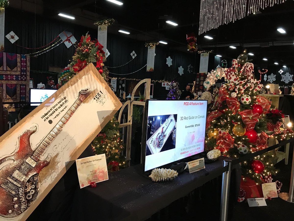 Openhwy's tweet photo. Proud to have been a part of another successful Festival of Trees event!
๐๐๐
#fotrd https://t.co/QDIKXMUGAQ
