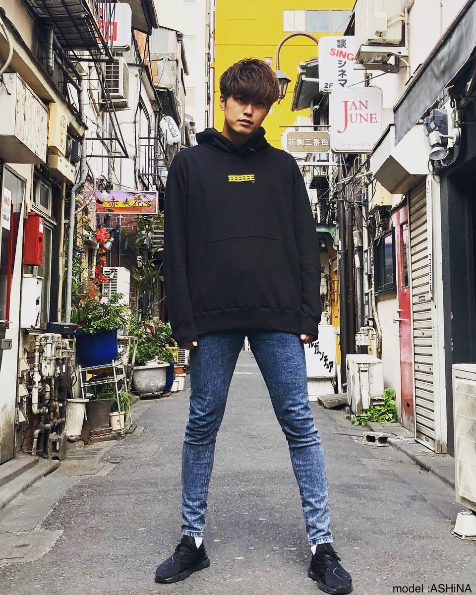 ASHiNA_190cm's tweet image. 【2度目の最終審査へ】
よしっ！

前回、最終で落ちて痛感したのは、
「何者でもない感」

この1年、オリラジ中田さんに直談判しに行ったり、アパレル始めたり、死に物狂いに自分を見出して来ました。

でも、まだ何者でもない。

受からなきゃ何の意味もない。
#吉本坂46
#吉本坂２期生オーディション