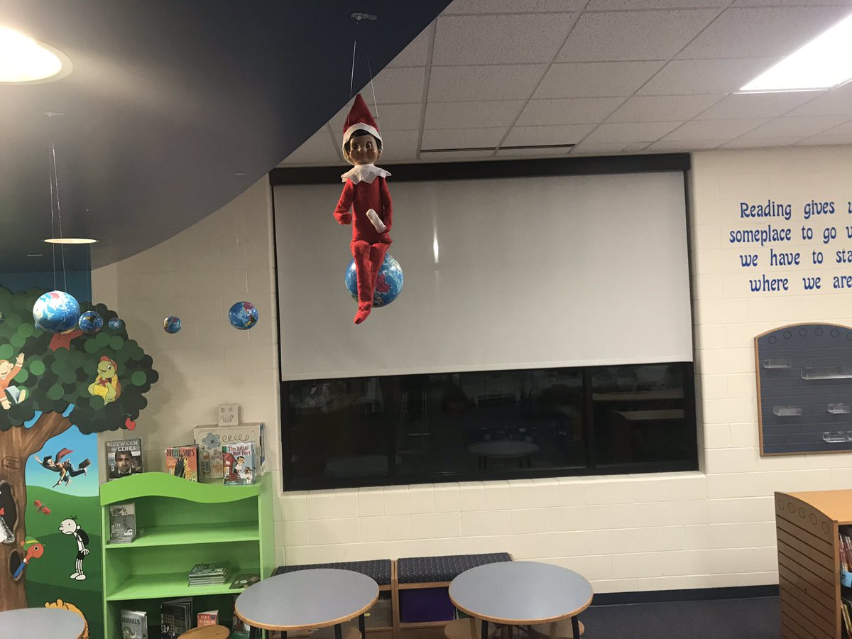 226LibraryLove's tweet photo. Today Jingles was on top of the world!! https://t.co/vExTlfzpSe