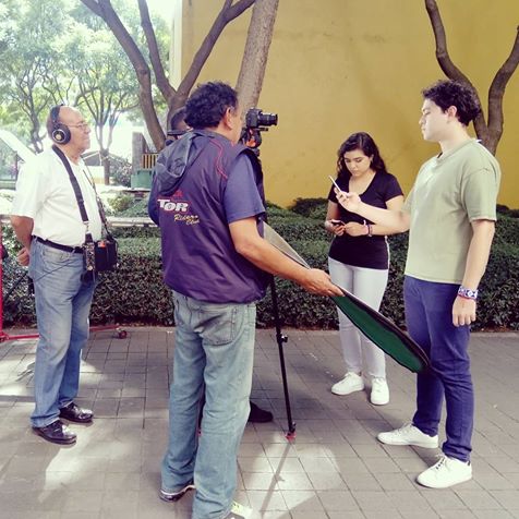 CastingJR's tweet photo. Muy contentos con este nuevo proyecto al lado de Televisión Educativa @tveducativamx y el talento de Meztli Crespo @Meztli_Crespou &amp; Alejandro Crespo gracias por su confianza!!! 🎬🎭💯 

#tveducativamx #dgtve #actores #selfie #programa #capsulas #cdmx https://t.co/tpYFyOWown