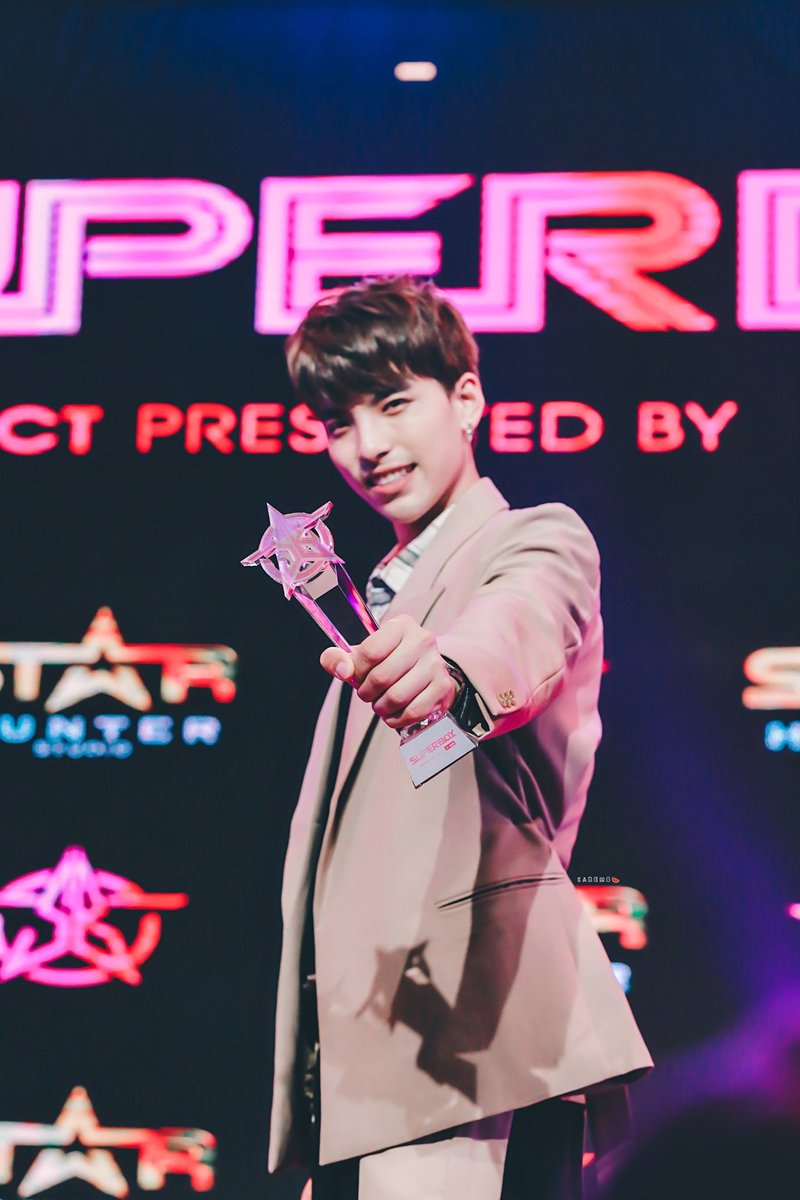 TANGMO__AS's tweet image. เก่งมาก ตัวแทนหมู่บ้าน 😄😄
#ตัวเล็กของเนียร์ 
#Superboyprojectfinalweek 
#Superboyproject
@babyjuniorx