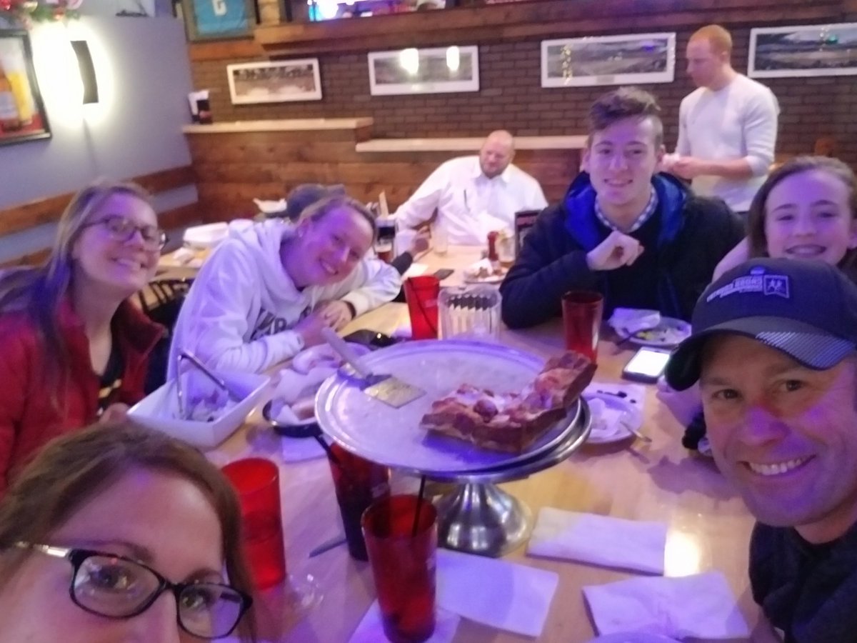 PaulRiceOU's tweet photo. Big THANK YOU to @KampeOU and @nealruhl for having Maggie and I on the show tonight!! Appreciate the recognition and the "Air Time"!
Great dinner at RJ's too!! Fun night!
@OaklandTrackXC https://t.co/5uf9Jr5gYd
