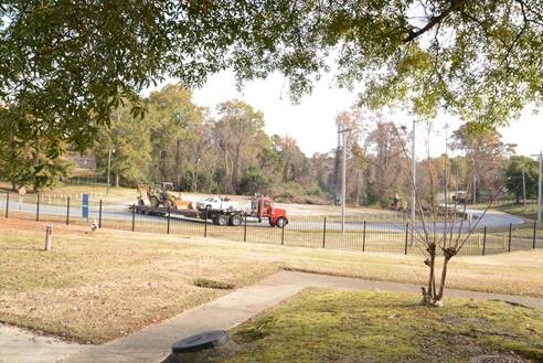 CVMTU's tweet photo. #TUCVM Moving Forward #DEANPERRY #PERRYPEARLS #NEWSTUDENTPARKINGLOT https://t.co/NZcRGVlX0C