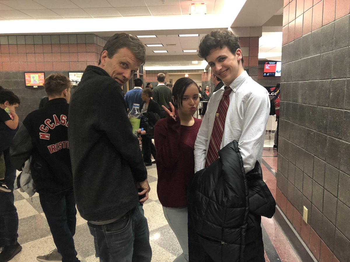 ThaisMagill's tweet photo. Proud of my honor society kiddo, and his support crew! @McCaskeyCampus #goEvan https://t.co/StIzCVh5NQ