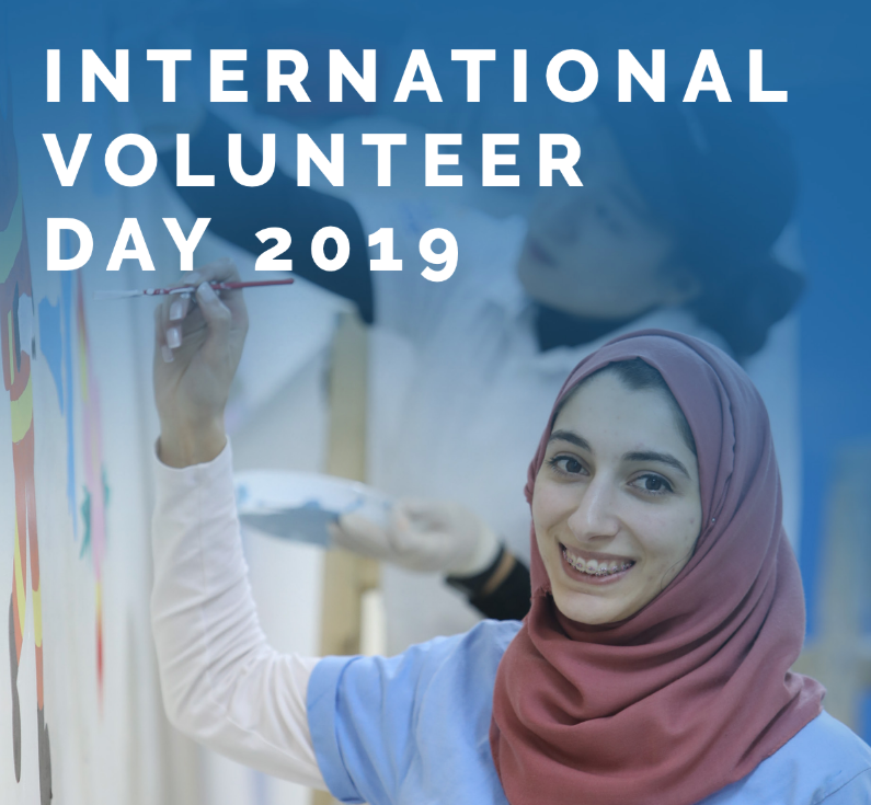 UN's tweet photo. "Volunteerism is a powerful mechanism to engage people, especially those left farthest behind, in achieving the #GlobalGoals." 

-- @antonioguterres on Thursday's International Volunteer Day: https://t.co/MGoH0iCNWz #IVD2019 https://t.co/wHPkueRr7Y