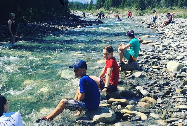 Campchamisall's tweet photo. We know you love camp. Consider the gift 🎁 of camper sponsorship for a child next summer: https://t.co/tCE1hdwjgE https://t.co/t7fTWUFpEH