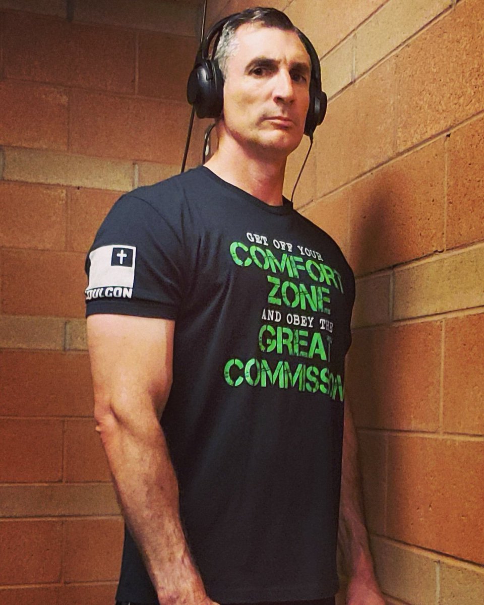 robrokks's tweet photo. I train my body to subdue my flesh by discipline. My flesh craves complacency, laziness and the easy way.

Discipline rebukes complacency. Discipline destroys lazy habits. 
A disciplined body leads to a disciplined mind and thought life.   #jesus #christian #discipline https://t.co/DZwuHDki1w