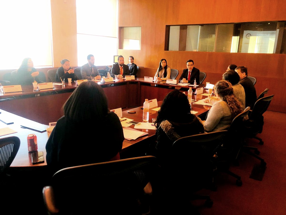 mreyesmoncayo's tweet photo. En la #DGPME tuvimos una muy productiva reunión con representantes de la Oficina de Asuntos de la Niñez del Departamento de Estado de 🇺🇸, para continuar colaborando estrechamente en la restitución internacional de niñas, niños y adolescentes. https://t.co/JygXytpGZJ