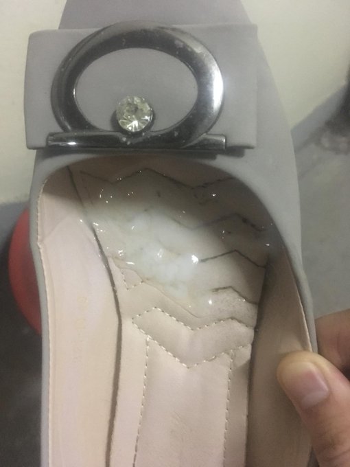 平底鞋就是世界上最偉大的發明  最美就是平底鞋  有認同嗎？ https://t.co/Xt09K7qsbz<a href="/tag/%E5%8E%9F%E5%91%B3"class="tags"><span>#原味</span></a><a href="/tag/%E6%81%8B%E8%B6%B3"class="tags"><span>#恋足</span></a><a href="/tag/cumshoes"class="tags"><span>#cumshoes</span></a><a href="/tag/%E6%89%AB%E6%A5%BC"class="tags"><span>#扫楼</span></a><a href="/tag/%E6%89%93%E8%83%B6"class="tags"><span>#打胶</span></a><a href="/tag/%E5%B0%84%E9%9E%8B"class="tags"><span>#射鞋</span></a><a href="/tag/cumflats"class="tags"><span>#cumflats</span></a>