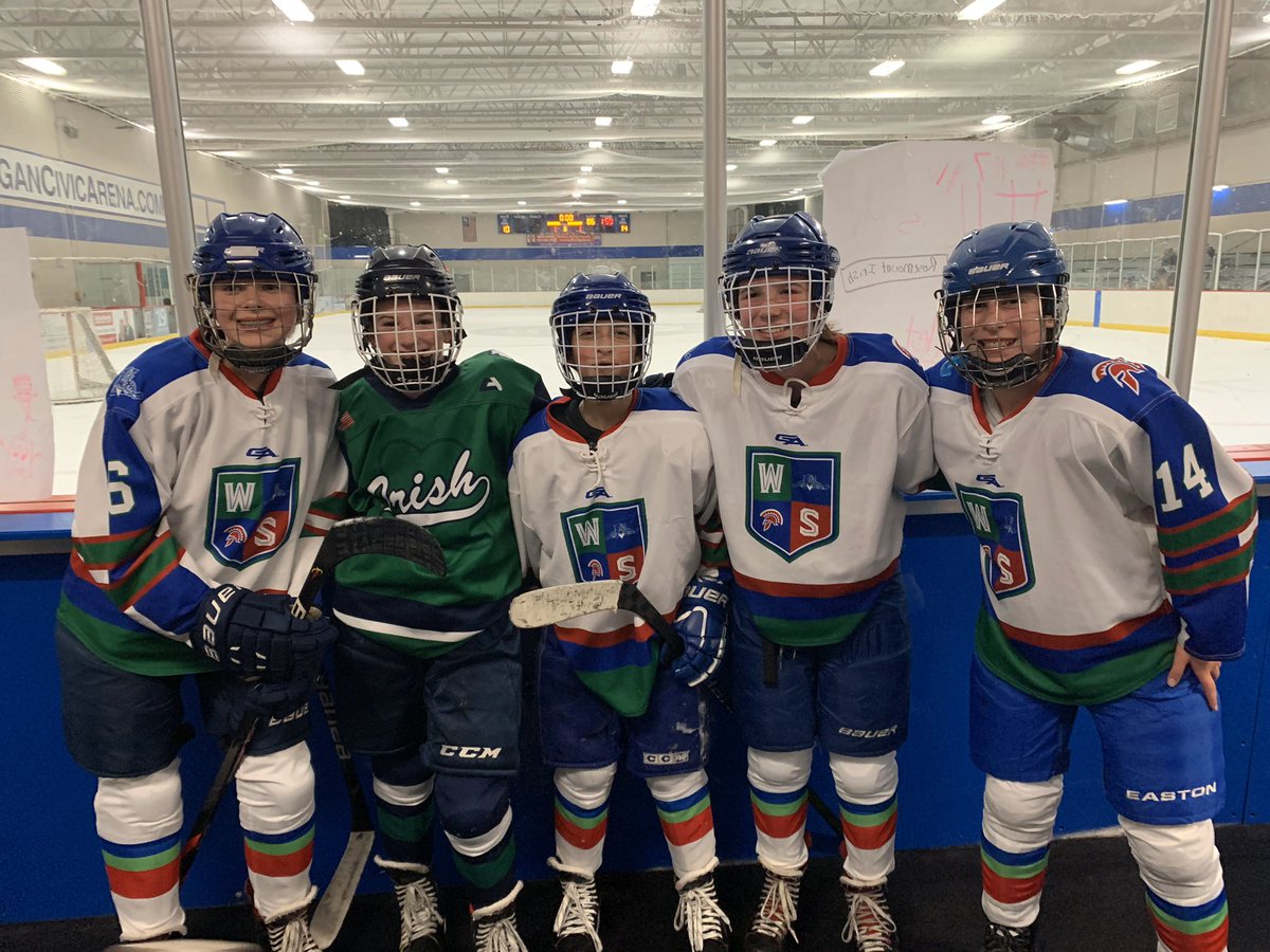 Fun seeing a chunk of <a href="/SoSideHockey/">Nb crypto</a> on the ice last night. Best part is these two teams are the last U12A teams without a loss in District 8 hockey... of course they tied...
