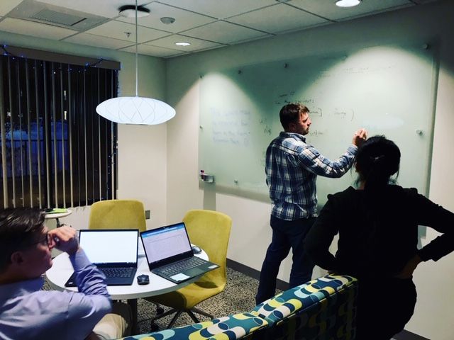 UNHAnalytics's tweet image. Students of #MSAnalytics working late! Joshua Roberge #DataCats tutoring on regEx in text mining assignment - Due tomorrow! #bigdatajobs # ThisIsUNH #uofnh