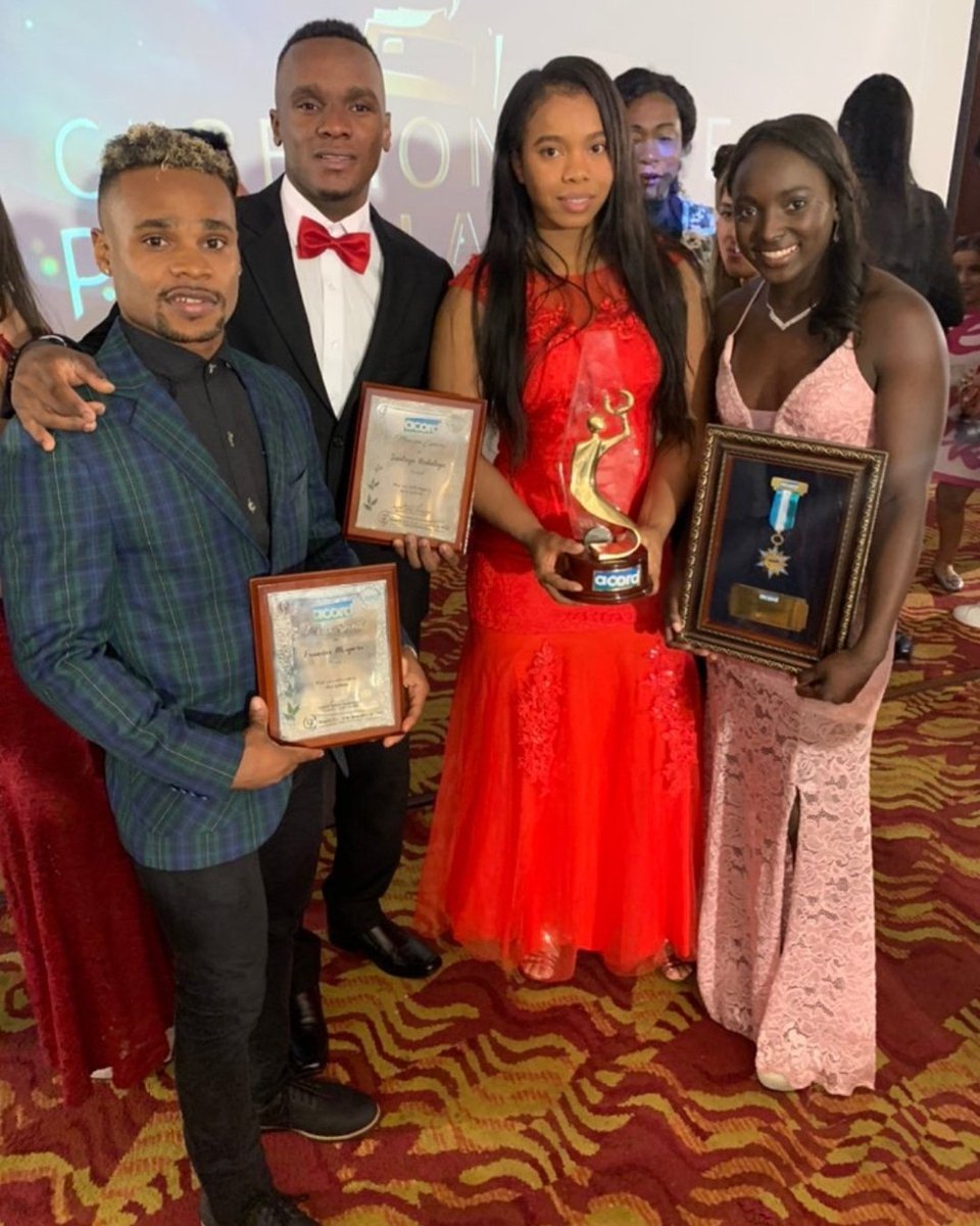 🏆FELICITACIONES 🏆
Leidy Solis Acord de Oro deportista del año 2019
Yenny Sinisterra Revelación del año Acord 2019
Francisco Mosquera Mención Especial Acord 2019
Brayan Rodallegas Mención Especial Acord 2019
#pesasColombia <a href="/ACORDCOLOMBIA1/">Acord Col 🇨🇴 ®️</a>
