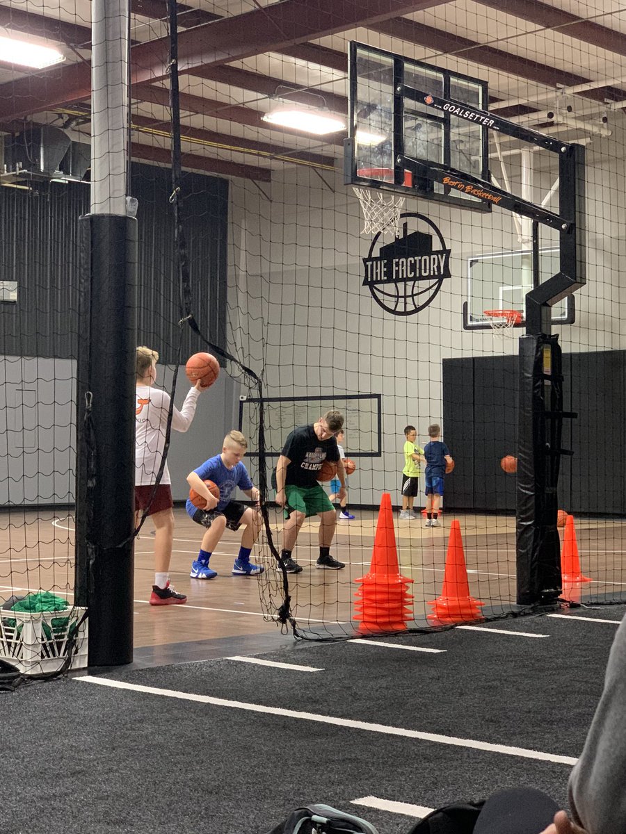 DJKDuBOmaha's tweet image. A post I saw earlier you didn’t make a team so you have choices as parents &amp;amp; kids! What are you teaching? I’ll give my kids all the help but it’s “What Will They Do With It?”  Not for mom or dad but for HIM! #04DEC #BASKETBALL🏀 #WHOLEwednesday #trustTHEprocess #MOTIVATION