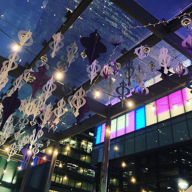 semorrow's tweet photo. Had so much fun at #RosslynCheer with T, who couldn’t get enough of the decorations and live music! .
.
.
.
.
. __________________________
#rosslyn #nova #holidays #winter #rosslynva #virginia #va #arlingtonva https://t.co/VeUMFv8E2g https://t.co/kYqbzpQVAY